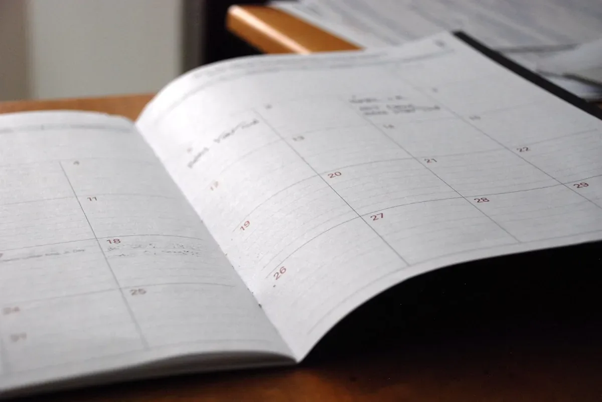 Agenda com horários marcados e cálculo financeiro